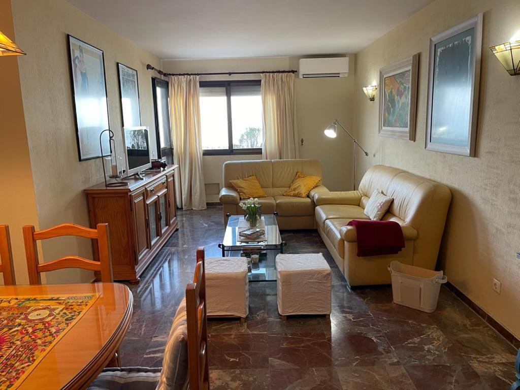 Apartamento Primera Linea Playa. Фуeнхирола Екстериор снимка