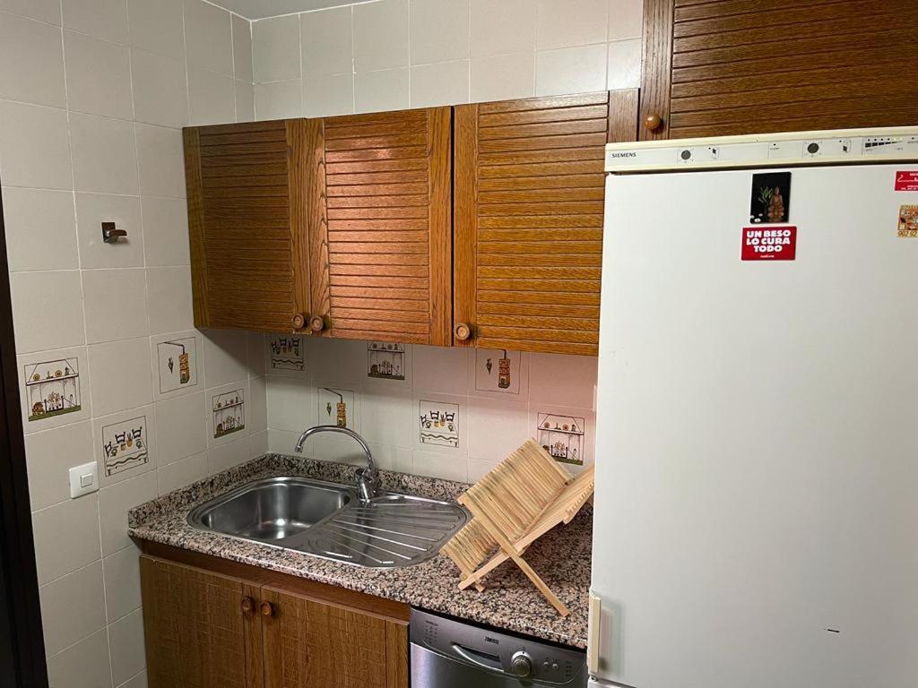 Apartamento Primera Linea Playa. Фуeнхирола Екстериор снимка